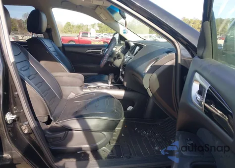 2014 Nissan Pathfinder Sv z USA, uszkodzony, nr VIN 5N1AR2MN1EC732103